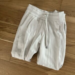 Lululemon joggers